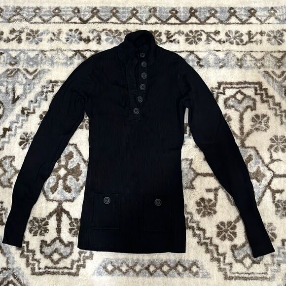 AmélieBoutik Women V Neck Button Ribbed Sweater - Picture 5 of 12